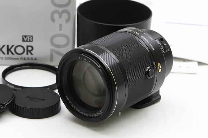 Nikon 1 VR 70-300F4.5-5.6 三脚座とフィルタ付-