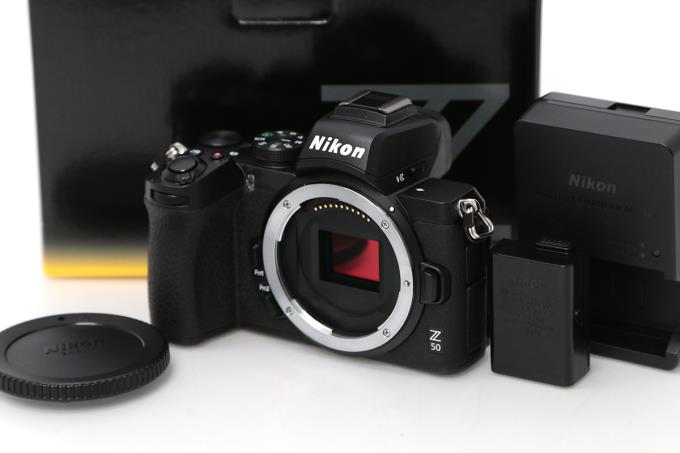 オリジナル Telさん。Nikon z50 ショット数1297回 美品 デジタルカメラ 