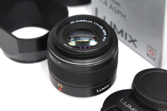 LEICA DG SUMMILUX 25mm/F1.4 ASPH. H-X025 A940-2A3 | パナソニック