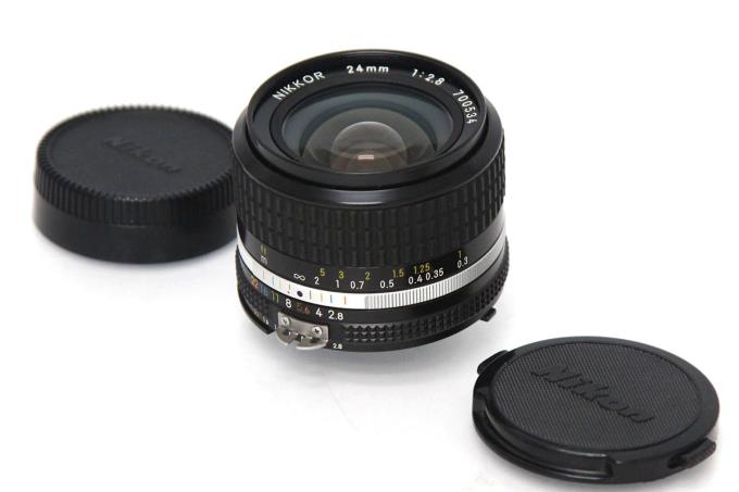 【広角 単焦点】 Nikon Ai-s 24mm F2.8