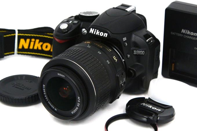 ユーロ安【美品】Nikon D5100 レンズキット シャッター数6.185 回 デジタルカメラ