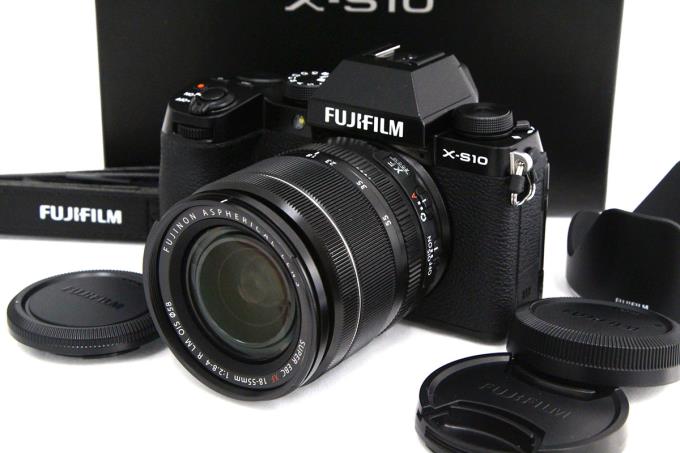 FUJIFILM X-S10 18-55mmレンズキット・シャッター数9384枚 X-S10 XF18-55mmレンズキット シャッター回数 約150回以下