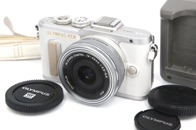 【送料無料】OLYMPUS PEN E-PL8 レンズキット ホワイト