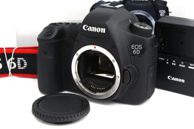 Canon EOS 6D 本体 中古 シャッター回数14500回