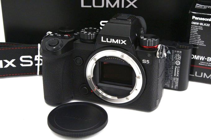LUMIX DC-S5 ボディ 中古価格比較 - 価格.com