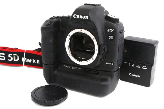 Canon EOS 5D Mark2 ボディ 電池付き - デジタルカメラ