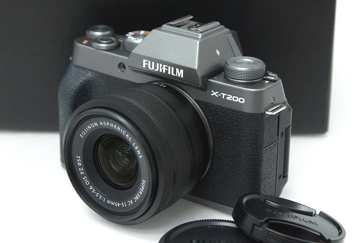 動作等全く問題ありませんFUJIFILM X-T200 レンズキット ダーク 