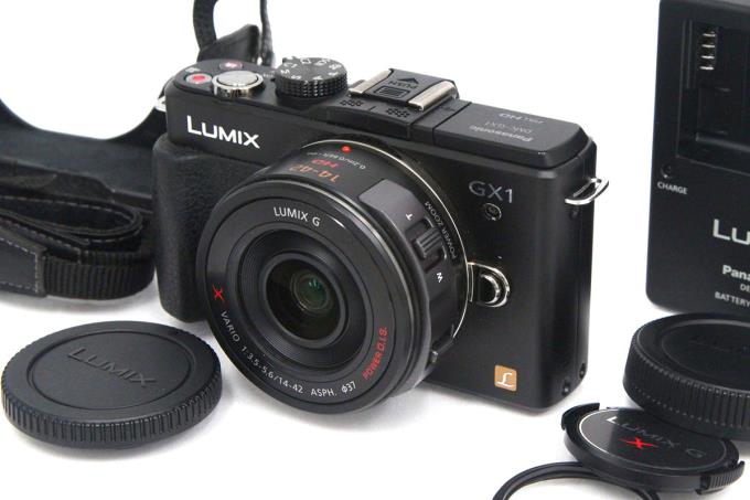 カメラLUMIX GX1 DMC-GX1  14-42mm Ⅱ レンズキット