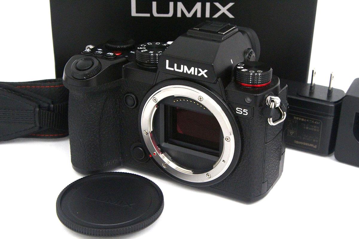 LUMIX DC-S5 ボディ シャッター回数 約11700回以下 γA5004-2P4