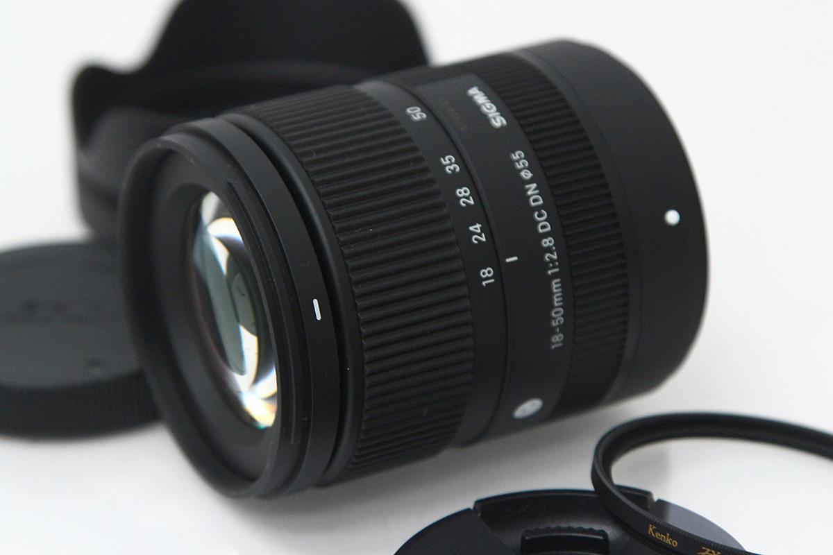 18-50mm F2.8 DC DN 富士フイルムXマウント用 γH3000-2R6B | シグマ