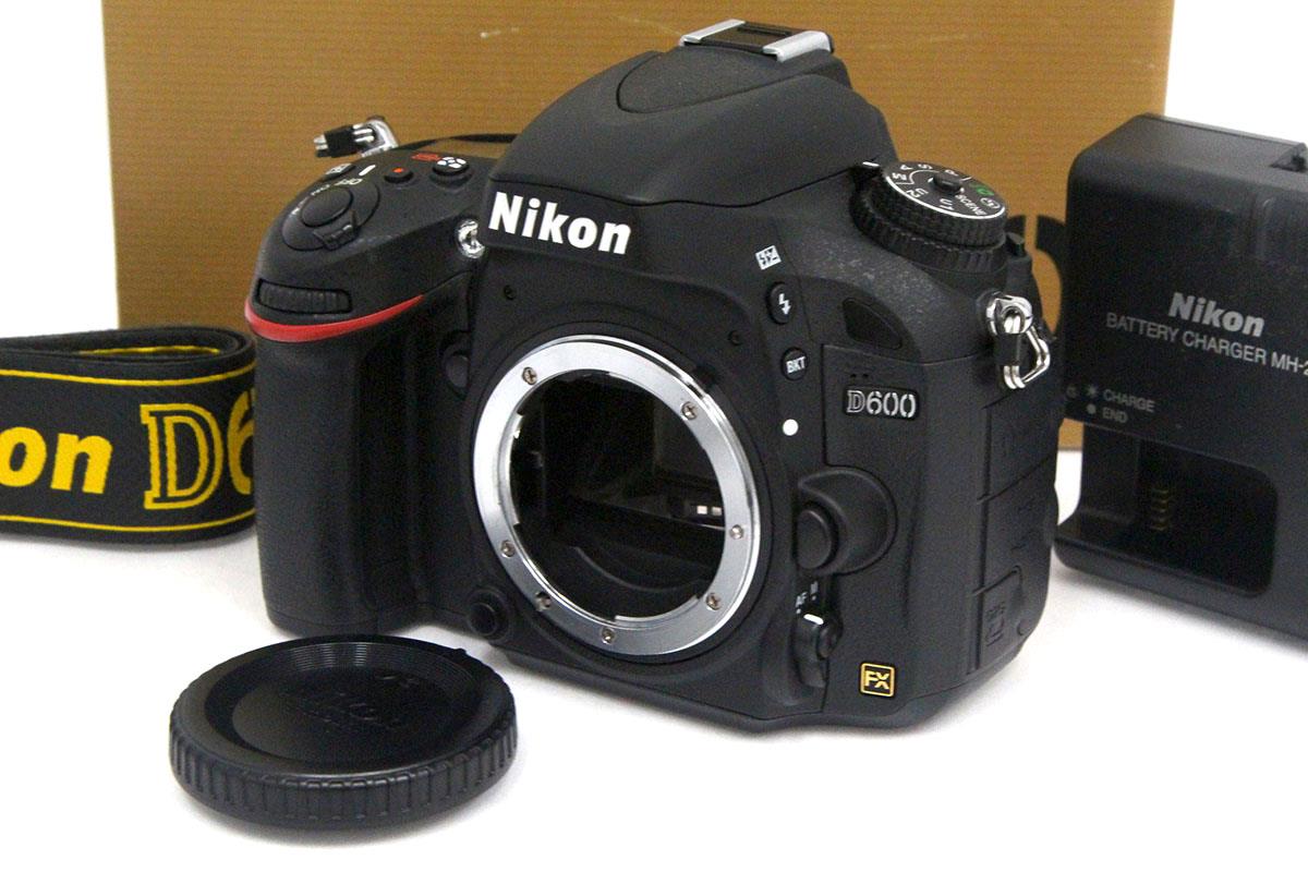 Nikon D600 ボディ ショット数96！