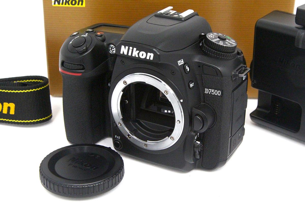 Nikon  D7500  ボディ　極美品
