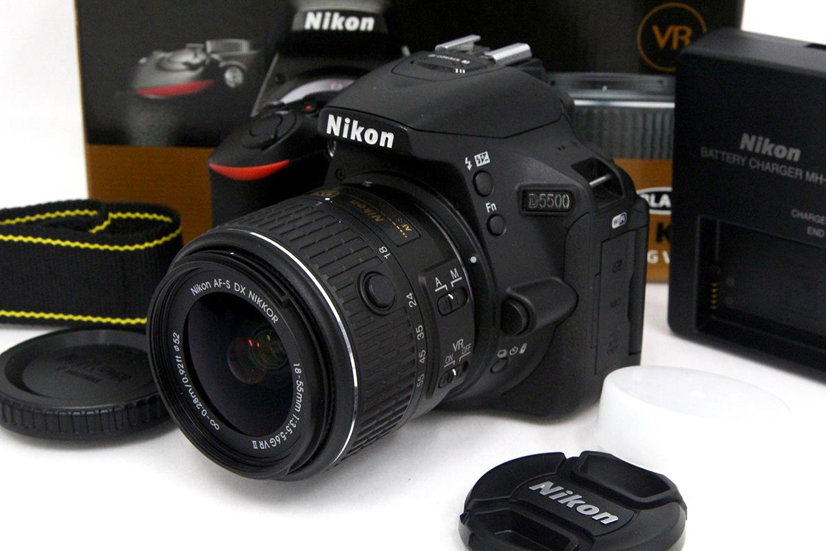 【値下げ】NIKON D5500 18-55mmレンズキットカメラ