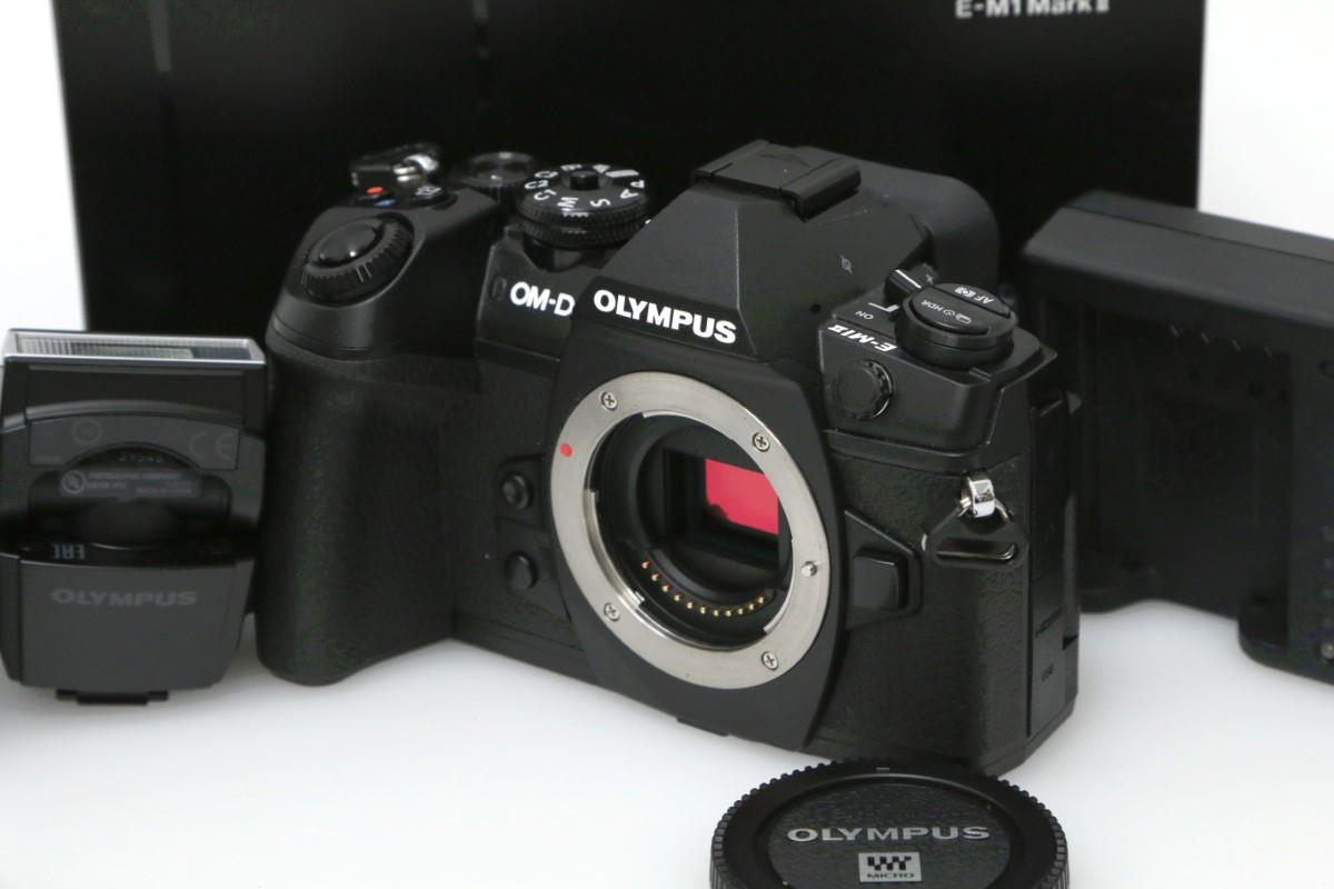 OM-D E-M1 Mark II ボディ ブラック CA01-T1291-2P4 | オリンパス ...