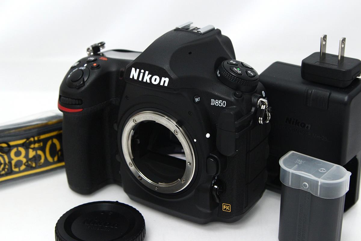 D850 ボディ CA01-M1726-2S2 | ニコン | デジタル一眼レフカメラ