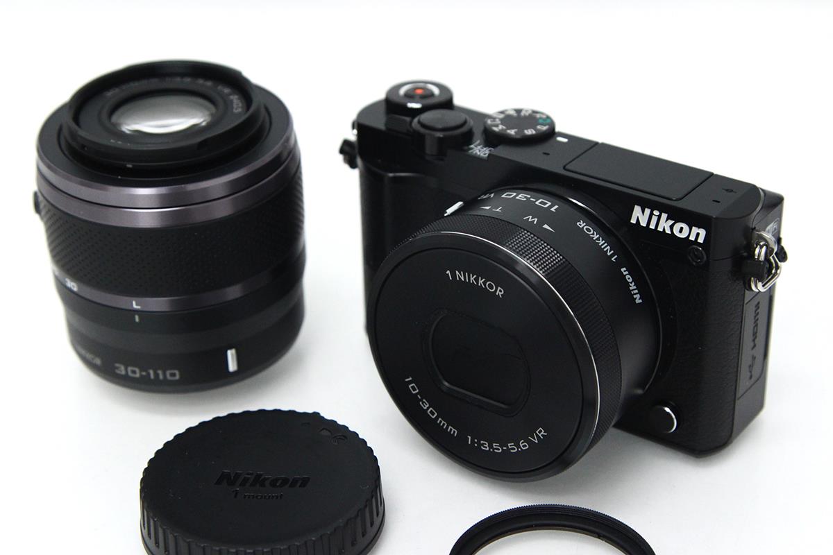 Nikon 1 J5ダブルズームレンズキット ブラック CA01-M1924-3V1B-ψ 