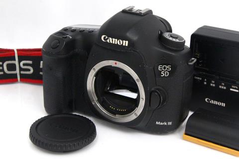 EOS 5D Mark III ボディ CA01-A8908-2Q2B