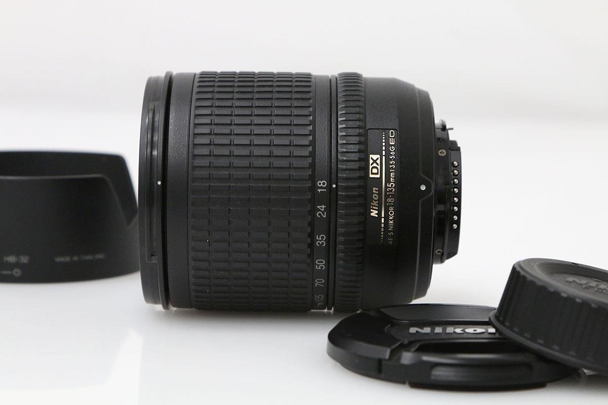 美品 Nikon AF-S DX 18-135mm 遠近両用レンズ #7149 美品 Nikon AF-S DX 18-135mm 遠近両用レンズ♪ #7149（AF-S DX