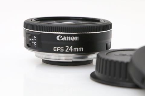 EF-S24mm F2.8 STM CA01-C140-2R5A