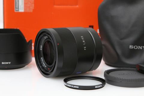 Sonnar T* FE 55mm F1.8 ZA SEL55F18Z CA01-C165-2B3