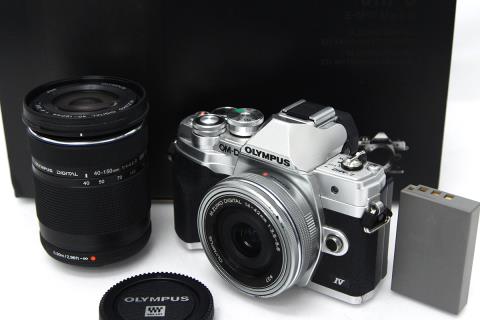 OM-D E-M10 Mark IV EZダブルズームキット シルバー CA01-M2327-3V4