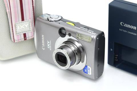 IXY DIGITAL 900 IS CA01-M2334-2Q2A