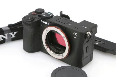 α7C II ILCE-7CM2 ボディ CA01-T1515-3T1