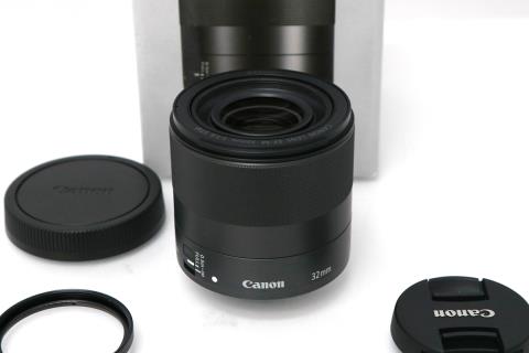 EF-M32mm F1.4 STM CA01-M2481-2A3