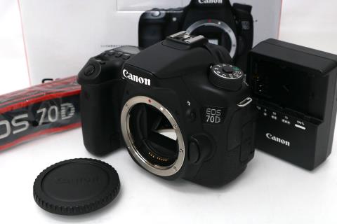 EOS 70D ボディ CA01-M2494-2P4