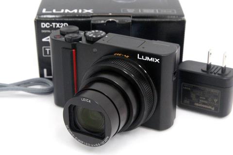 LUMIX DC-TX2D CA01-A9811-2O3