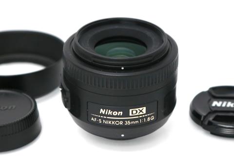 AF-S DX NIKKOR 35mm f/1.8G CA01-M2730-2N2A