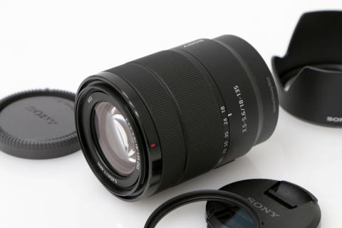 E 18-135mm F3.5-5.6 OSS SEL18135 CA01-C646-2R2B