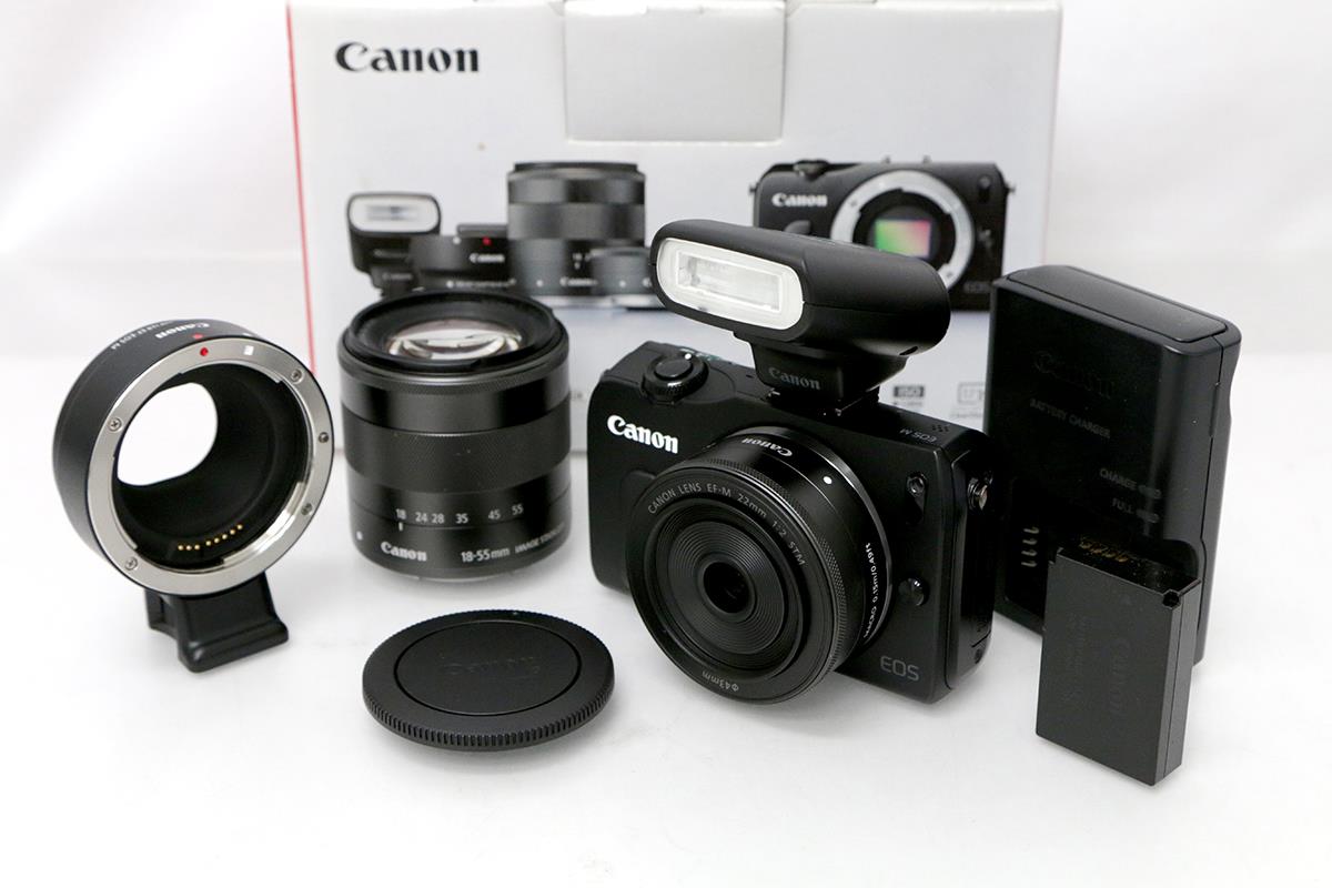 【美品】Canon EOS M レンズ2本セット CANON EOS M ダブルレンズキット 大幅値下！[希少レッド] Canon EOS M