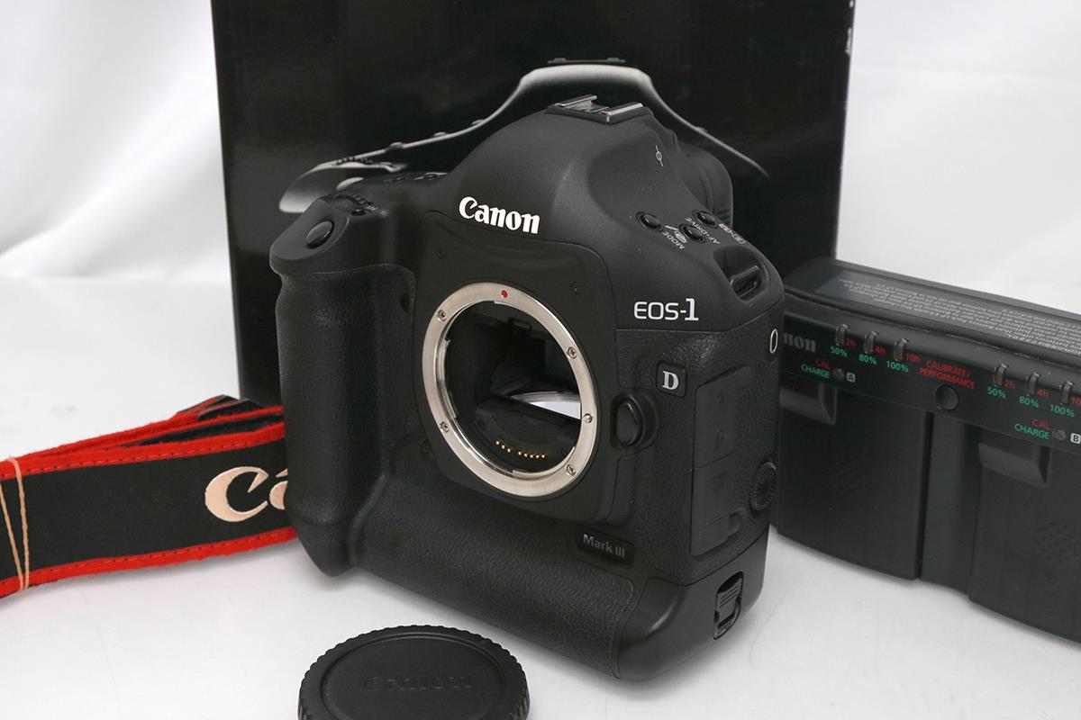 EOS-1D Mark III ボディ CA01-M3640-3X1 | キヤノン | デジタル一眼 