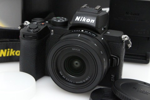 Z 50 16-50 VR レンズキット　純正予備バッテリー付き　センサー清掃済み CA01-P017-2S3