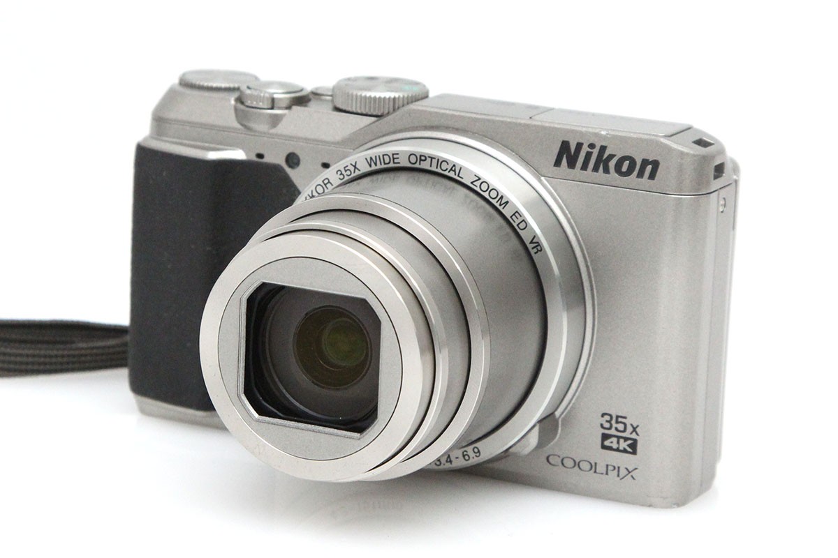 Nikon COOLPIX A900 シルバー