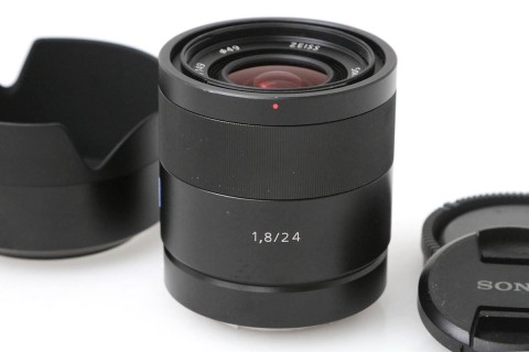 美品❗️SONYα7RII ・レンズ・付属品あり・ショット数2900程 美品❗️SONYα7RII ・レンズ・付属品あり・ショット数2900程