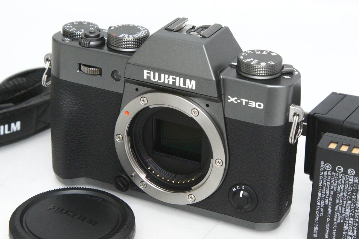 FUJIFILM X-T30 ボディ 中古価格比較 - 価格.com