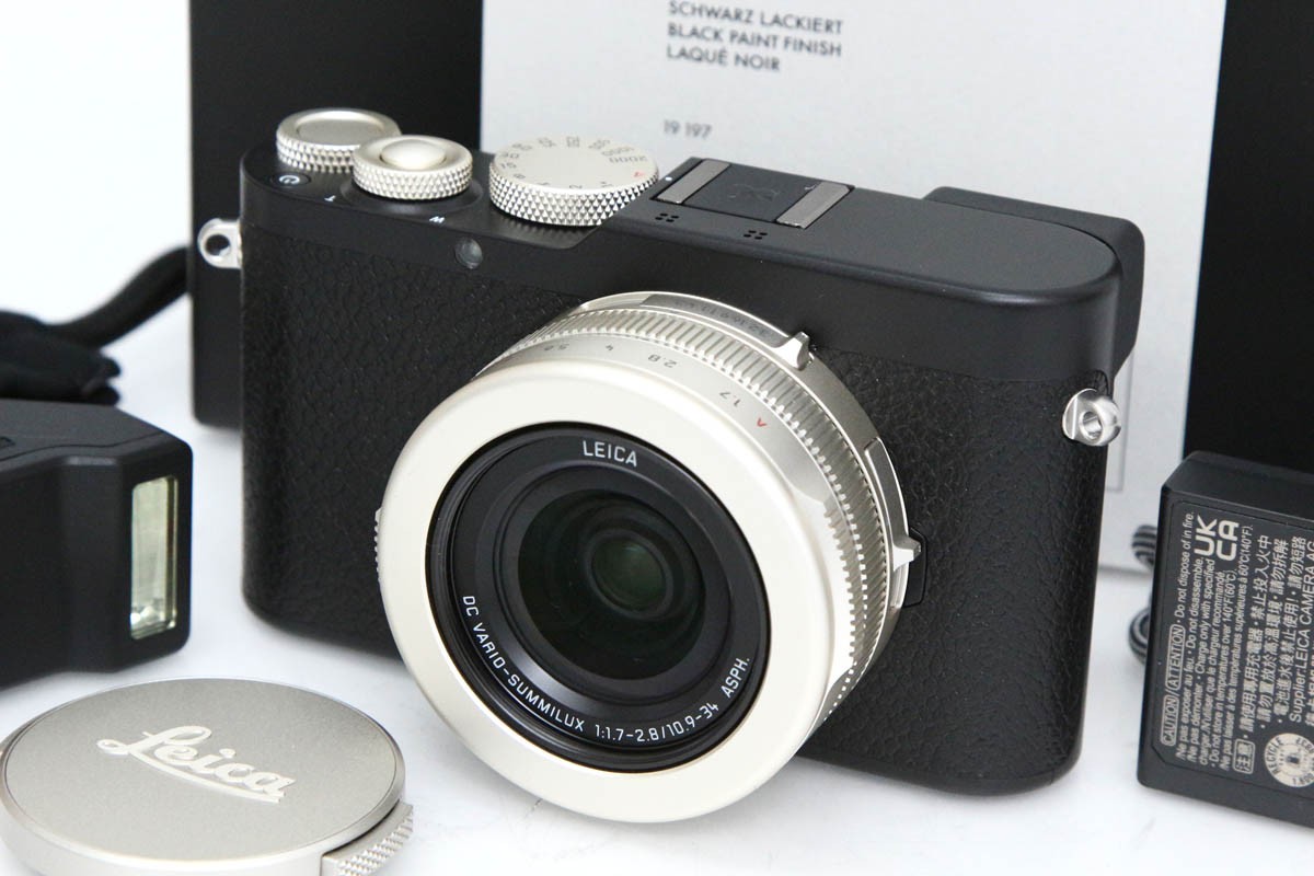 LEICA ライカ　C-LUX 3 コンデジ　ホワイト　デジカメ　美品 中古】セール対象品 C-LUX3 (ホワイト) [2133023558758