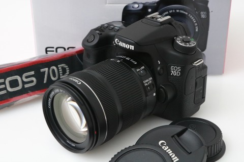 EOS 70D EF-S18-135 IS STM レンズキット CA01-M4985-2K2