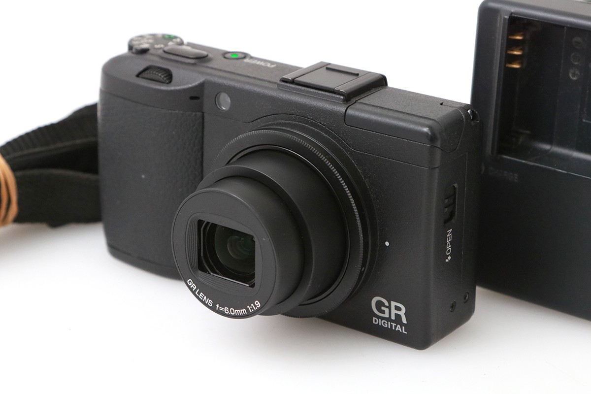 GR DIGITAL III CA01-M4877-3U5A