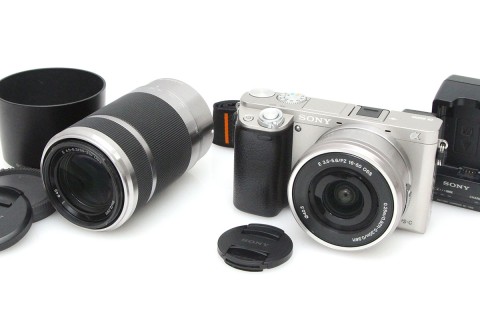 α6000 ILCE-6000Y ダブルズームレンズキット [シルバー]（センサー清掃済み） CA01-P445-3V1C