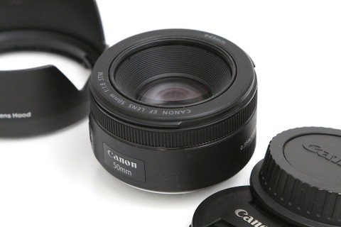 EF50mm F1.8 STM CA01-B2978-2M2A