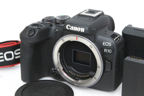 EOS R10 ボディ（センサー清掃済み） CA01-R2844-2Q1A