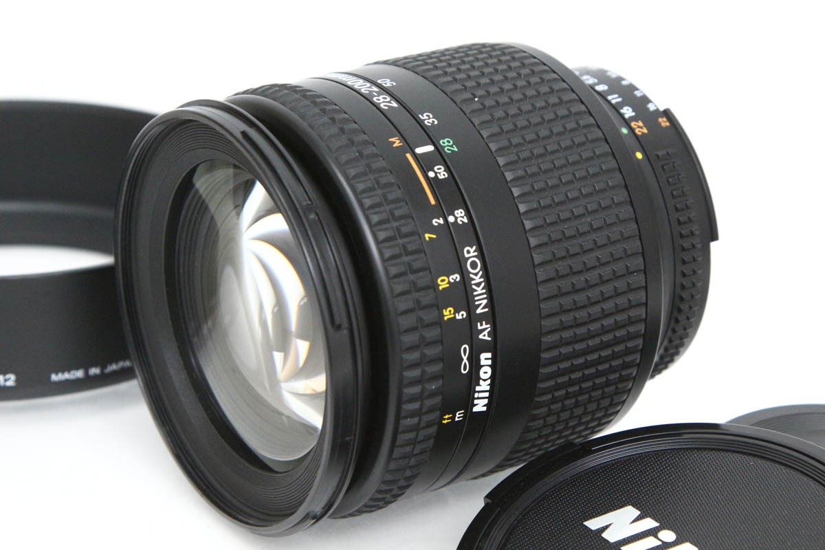 AI AF Zoom Nikkor 28-200mmF3.5-5.6D(IF) CA01-R2870-2B2G