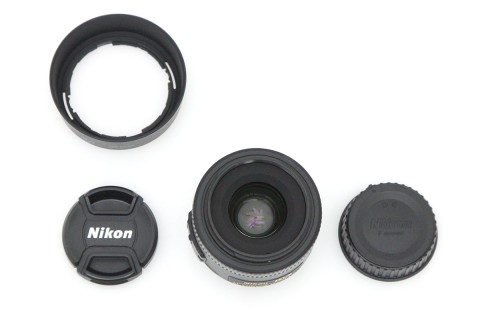 AF-S DX NIKKOR 35mm f/1.8G CA01-P604-2A2D