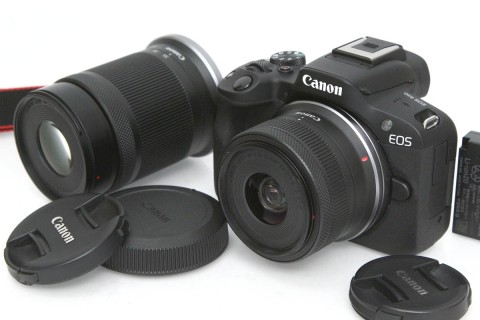 EOS R50 ダブルズームキット [ブラック]（センサー清掃済み） CA01-R2977-2P1B