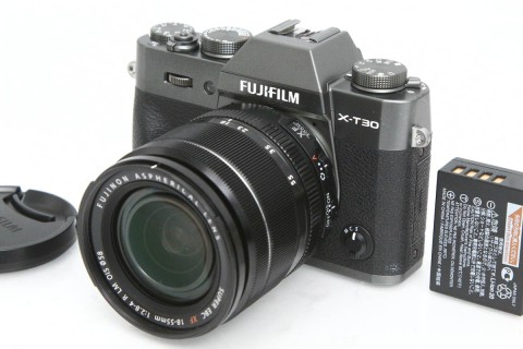FUJIFILM X-T30 18-55mmレンズキット [チャコールシルバー]（センサー清掃済） CA01-R3338-3U2B