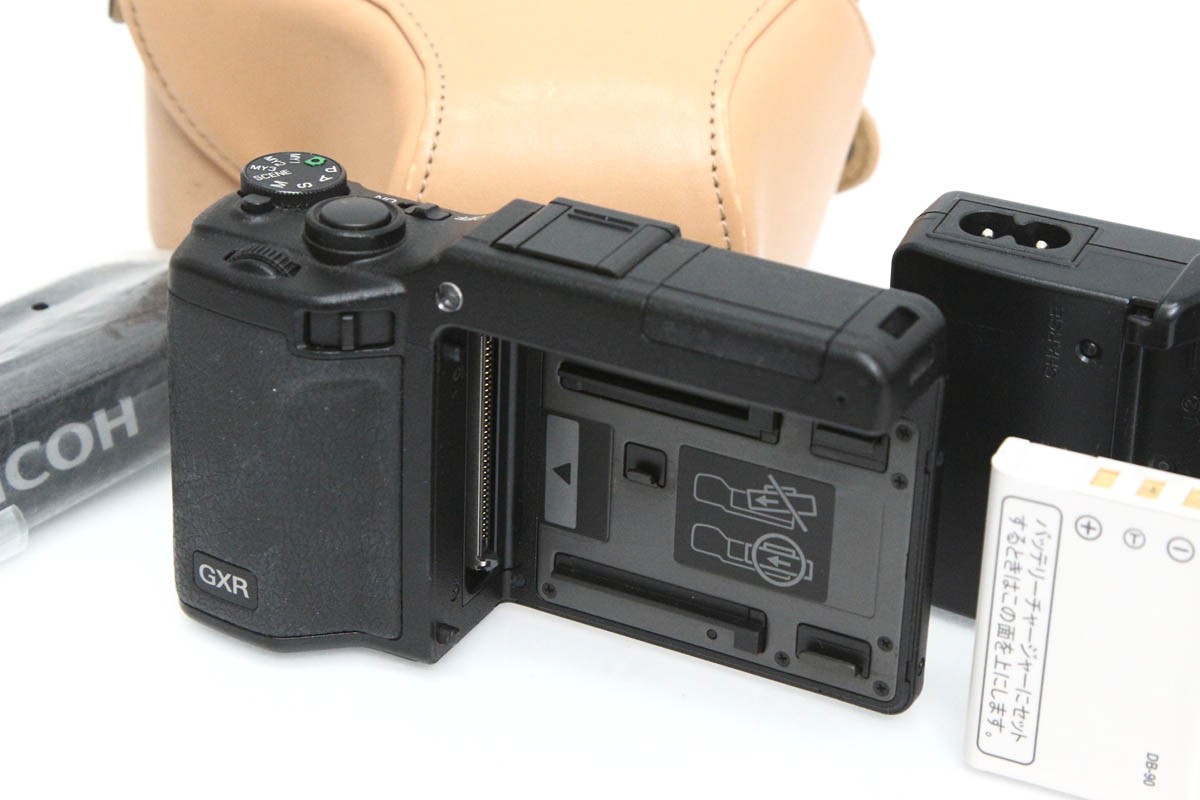 GXR �{�f�B CA01-R3656-3U2A