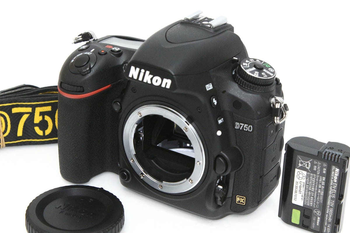 価格.com - ニコン D5600 ダブルズームキット 価格比較